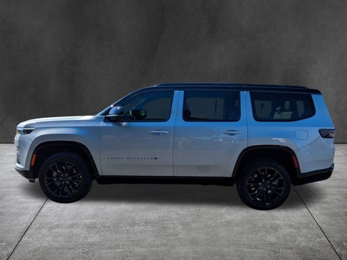 New 2026 Jeep Grand Wagoneer Summit AWD/4WD image 7