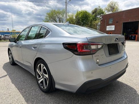 Used 2022 Subaru Legacy Limited AWD/4WD image 3