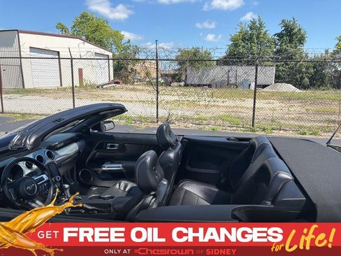 Used 2021 Ford Mustang GT Premium image 30