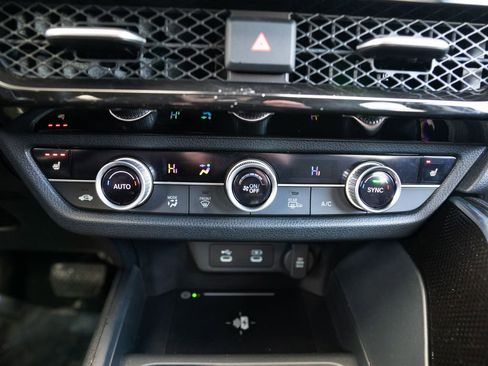 Certified 2025 Acura ADX AWD image 33