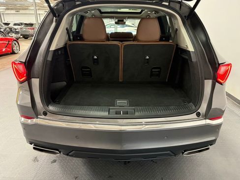 Used 2024 Acura MDX SH-AWD w/ Technology Package image 23