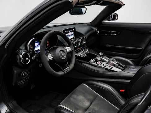 Used 2018 Mercedes-Benz AMG GT C image 38