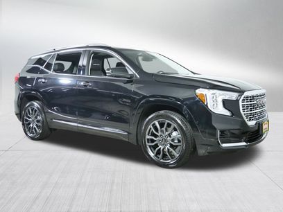 Used 2022 GMC Terrain Denali w/ Black Diamond Edition