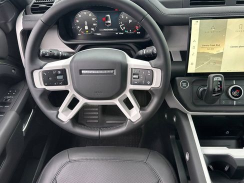 New 2026 Land Rover Defender 130 X-Dynamic SE AWD/4WD image 25