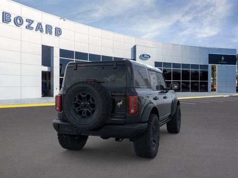 New 2026 Ford Bronco Badlands image 9