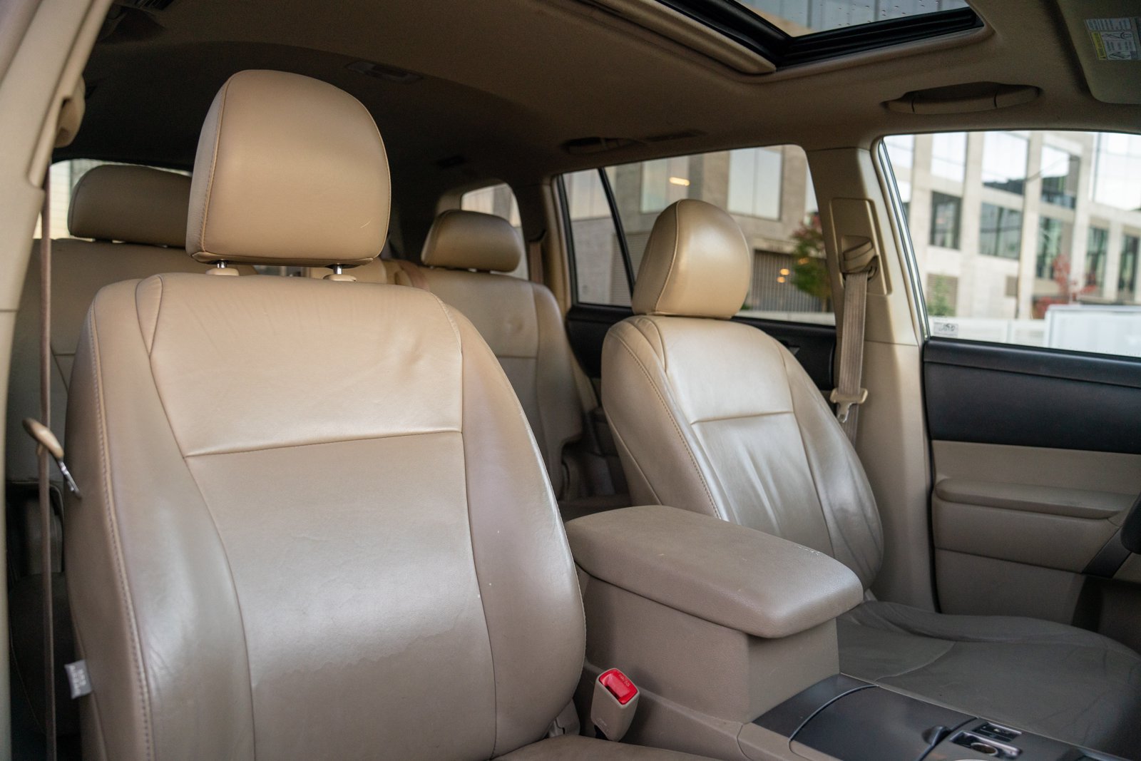 Used 2010 Toyota Highlander SE AWD/4WD image 26