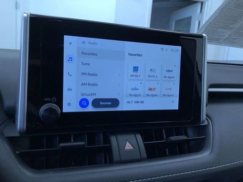 Certified 2025 Toyota RAV4 LE image 28