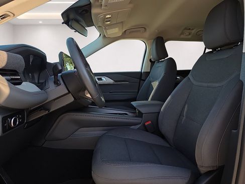 Used 2026 Ford Explorer Active RWD image 15