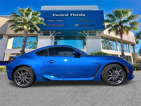 Used 2024 Subaru BRZ Premium image 4