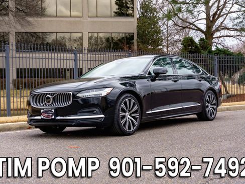 Used 2023 Volvo S90 B6 Plus image 1