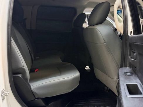Used 2017 RAM 2500 Tradesman w/ Chrome Appearance Group AWD/4WD image 34
