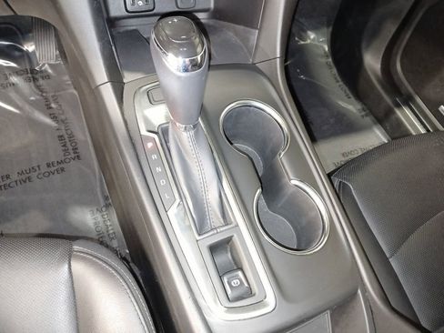 Used 2018 Chevrolet Equinox Premier image 20