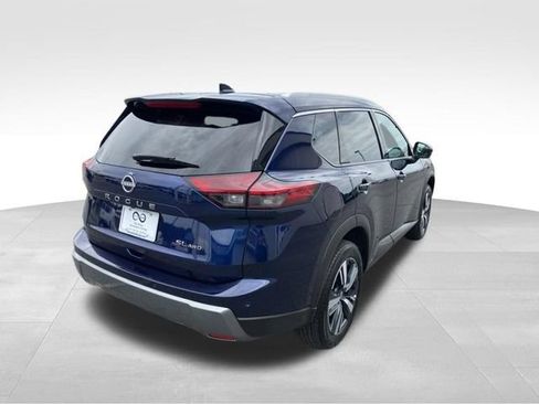 Used 2026 Nissan Rogue SL AWD/4WD image 6