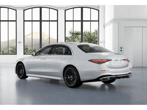 New 2026 Mercedes-Benz S 500 4MATIC image 28
