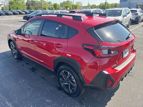 Used 2024 Subaru Crosstrek 2.0i Premium w/ Crosstrek Mirror Package image 5