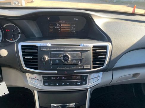 Used 2015 Honda Accord LX image 12