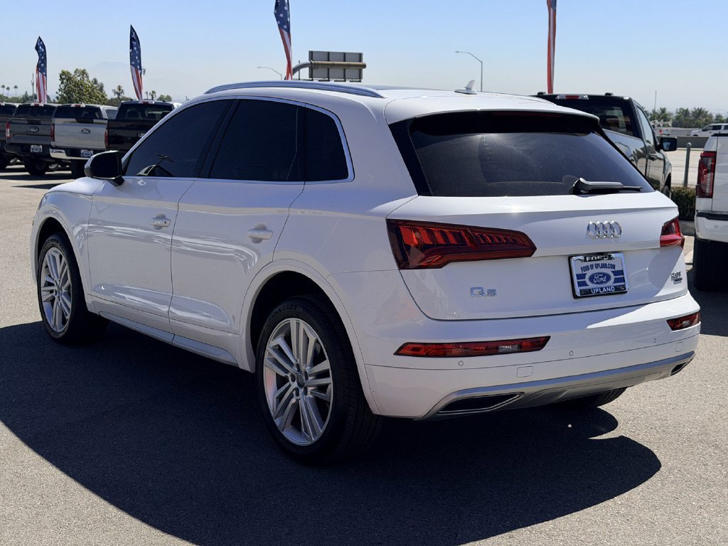 Used 2018 Audi Q5 2.0T Premium Plus w/ Premium Plus Package AWD/4WD image 5