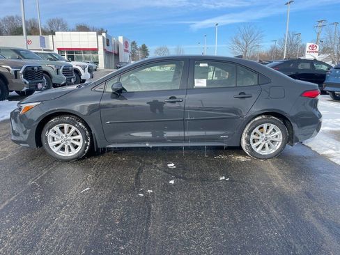 New 2026 Toyota Corolla LE image 2