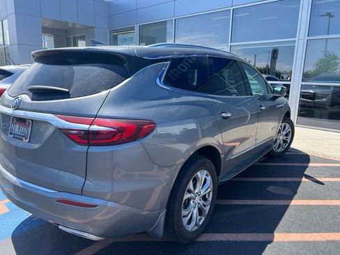 Used 2020 Buick Enclave Avenir w/ Avenir Technology Package AWD/4WD image 5