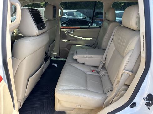 Used 2008 Lexus LX 570 4WD image 11
