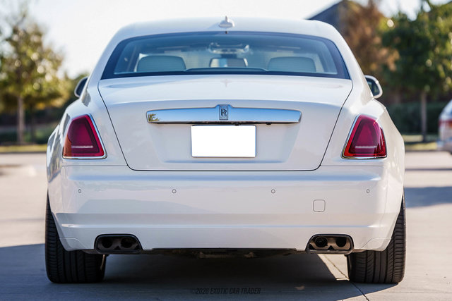 Used 2013 Rolls-Royce Ghost RWD image 6