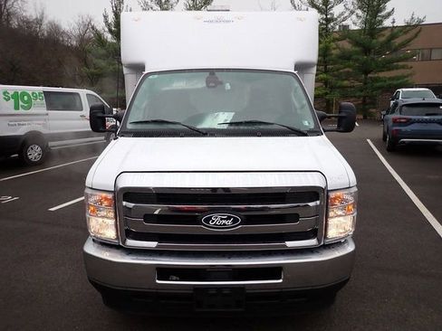 New 2026 Ford E-350 and Econoline 350 Super Duty w/ Power Equipment Group image 12
