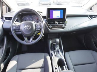 Used 2025 Toyota Corolla LE video 2
