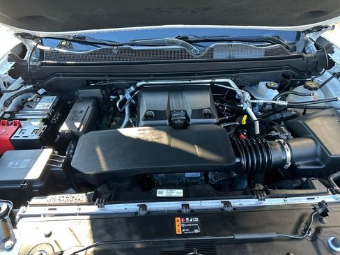 Used 2024 GMC Canyon AT4X image 29