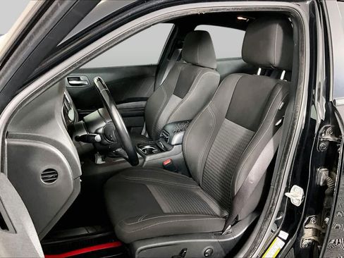 Used 2023 Dodge Charger SXT w/ Blacktop Package RWD image 8