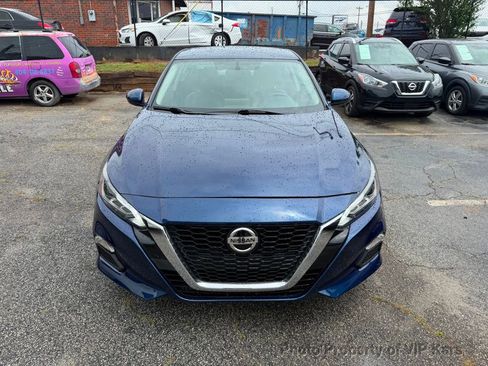 Used 2019 Nissan Altima 2.5 SR FWD image 2