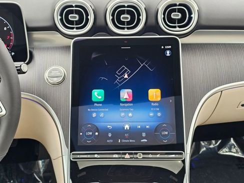 New 2025 Mercedes-Benz C 300 4MATIC Sedan image 34