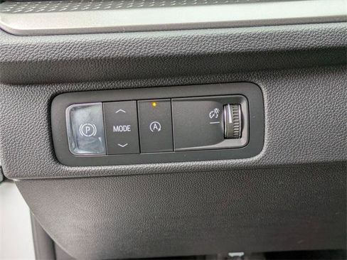 New 2026 Chevrolet Traverse LT w/ Driver Confidence Package image 13