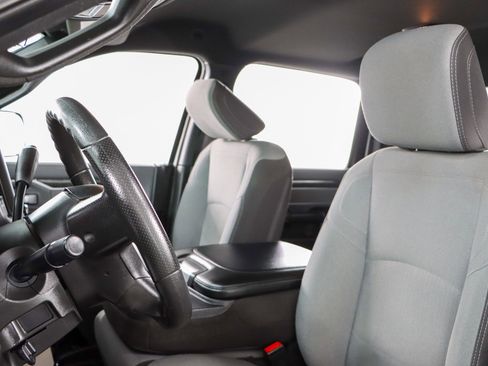 Used 2022 RAM 2500 Big Horn image 25