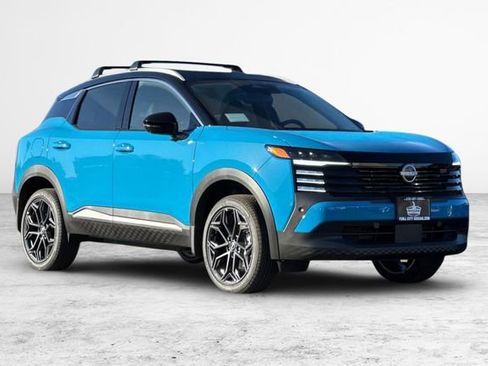 New 2026 Nissan Kicks SR image 2