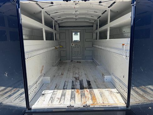 Used 2023 Ford Transit 350 DRW RWD image 20