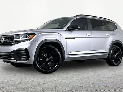 Used 2023 Volkswagen Atlas SEL R-Line