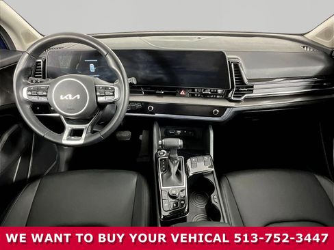 Certified 2025 Kia Sportage EX FWD image 7