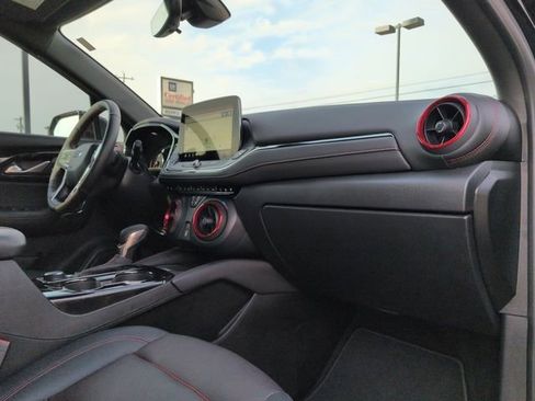 Certified 2024 Chevrolet Blazer RS w/ Driver Confidence II Package image 27