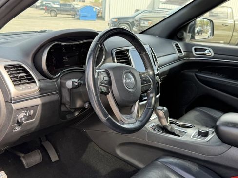 Used 2021 Jeep Grand Cherokee Limited w/ Luxury Group II AWD/4WD image 13