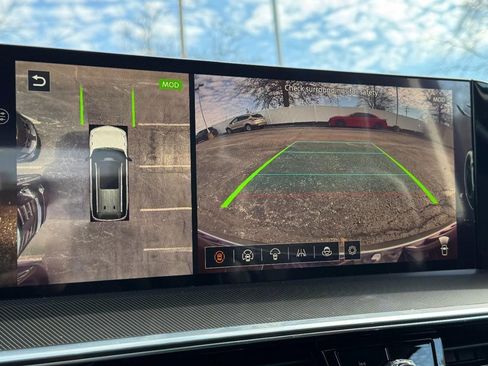 New 2026 INFINITI QX80 Luxe w/ Cargo Package image 15