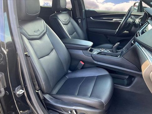 Certified 2023 Cadillac XT5 Premium Luxury w/ Technology Package image 29