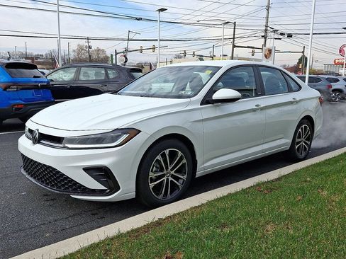 New 2026 Volkswagen Jetta Sport image 3