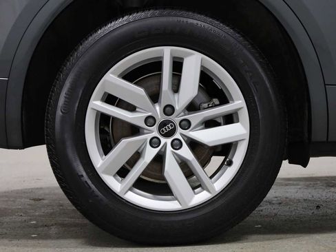 Used 2023 Audi Q5 2.0T Premium w/ Convenience Package image 35