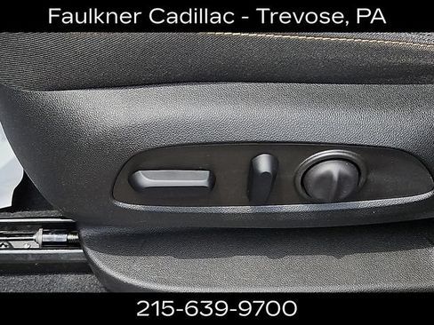 Used 2023 Chevrolet Equinox LT AWD/4WD image 25