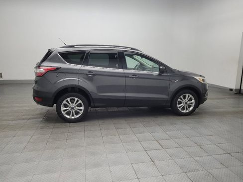 Used 2018 Ford Escape SE w/ Ford Safe & Smart Package AWD/4WD image 10