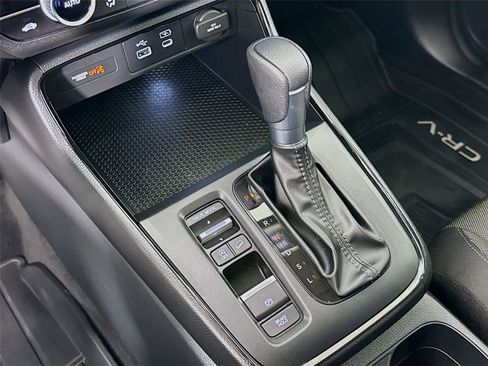 Used 2025 Honda CR-V EX image 16