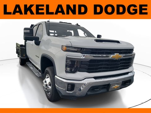 Used 2024 Chevrolet Silverado 3500 LT w/ Convenience Package image 1