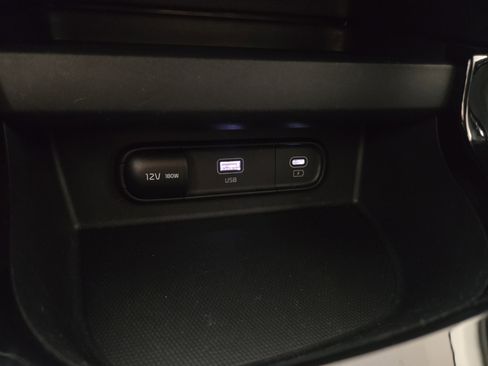 Used 2024 Kia Seltos S image 28