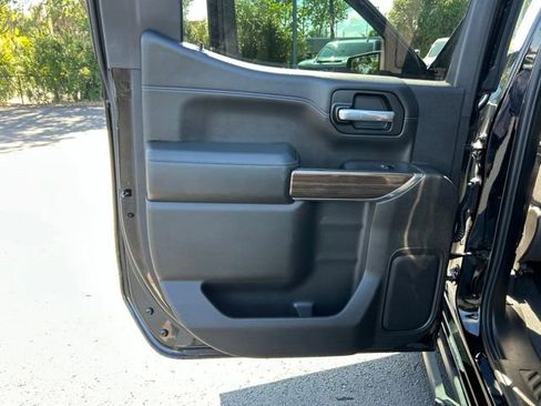 Used 2021 Chevrolet Silverado 1500 RST AWD/4WD image 13