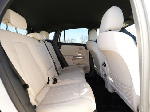 Certified 2025 Mercedes-Benz GLA 250 4MATIC w/ Driver Assistance Package image 42